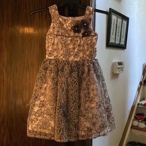 NWOT Belle badgley mischka lace overlay dress